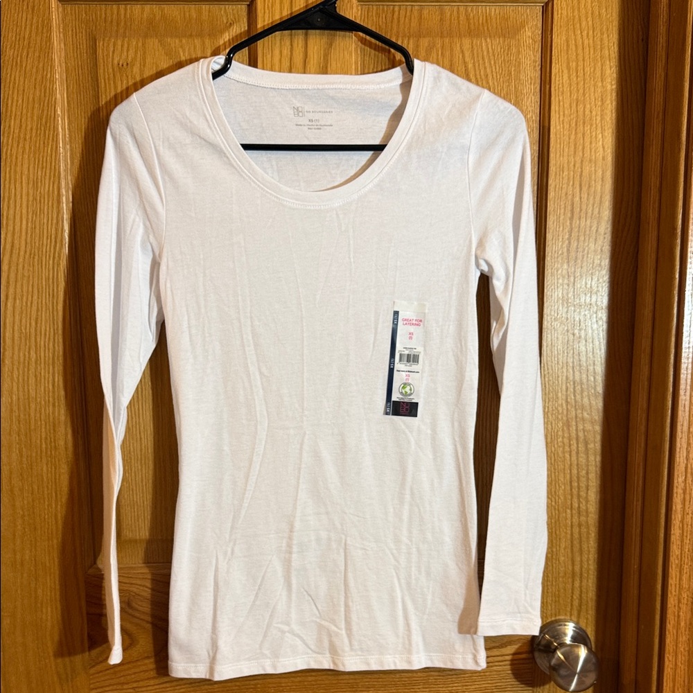 Women's White Long Sleeve Top